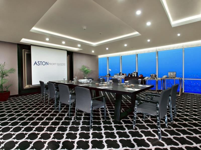 Aston Priority Simatupang Hotel And Conference Center Τζακάρτα Εξωτερικό φωτογραφία