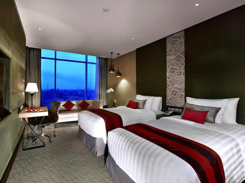 Aston Priority Simatupang Hotel And Conference Center Τζακάρτα Εξωτερικό φωτογραφία
